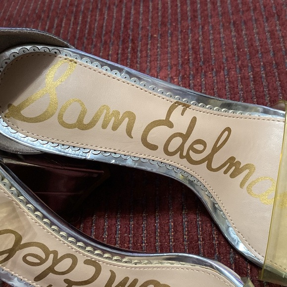 SAM EDELMAN “YARO” SILVER BLOCK HEELS W/CLEAR STRAPS - Picture 4 of 15